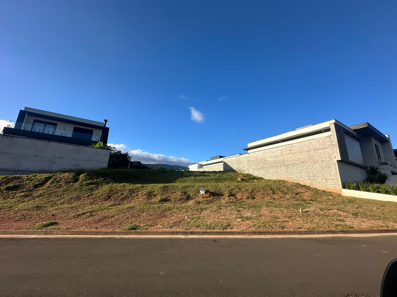 imóvel com 360m² - Nova Gardênia - Atibaia