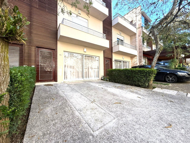 imóvel com 164m² - Jardim Rebelato - Cotia