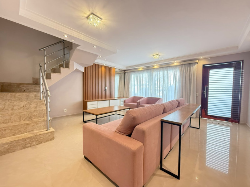 imóvel com 164m² - Jardim Rebelato - Cotia