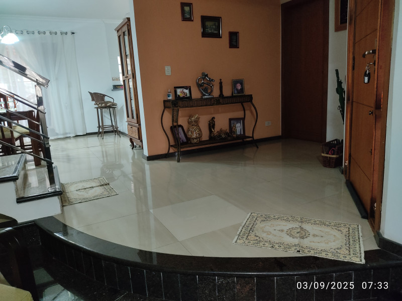 imóvel com 200m² - guabirotuba - Curitiba