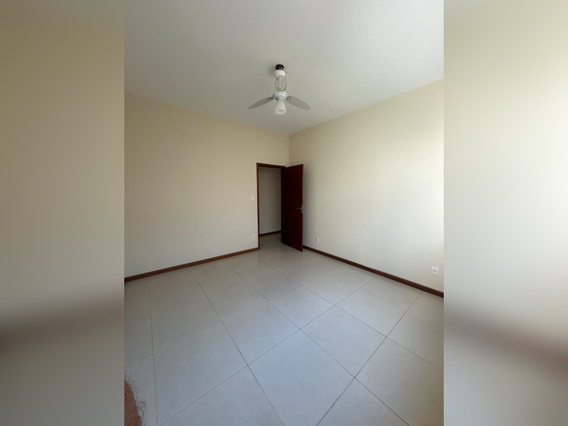 imóvel com 300m² - Centro - Cantagalo