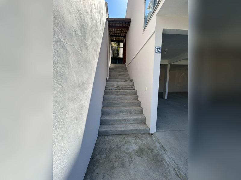 imóvel com 300m² - Centro - Cantagalo
