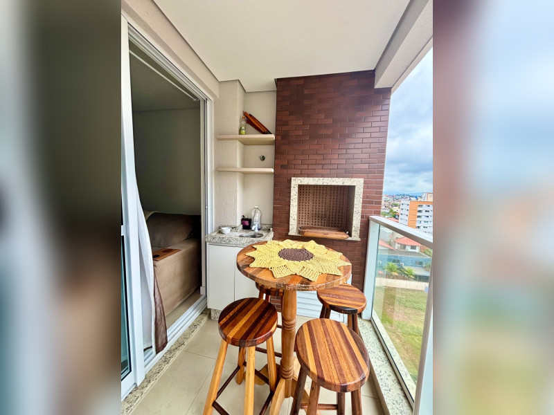 imóvel com 68m² - centro - Navegantes