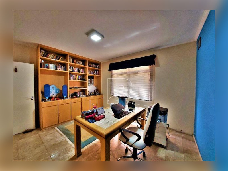 imóvel com 870m² - Vila Vianna - Cotia