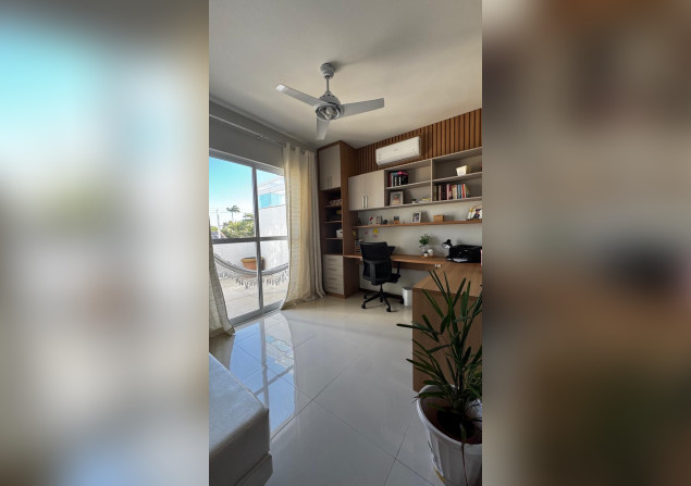 imóvel com 278m²