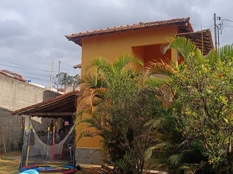 imóvel com 400m² - Centro - Lima Duarte