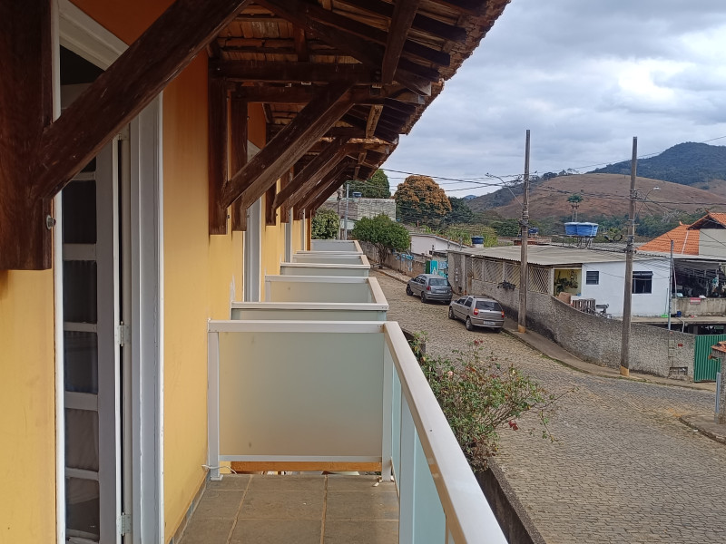 imóvel com 400m² - Centro - Lima Duarte