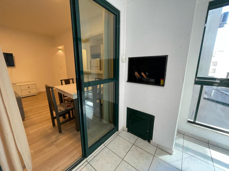 imóvel com 70m² - Meia Praia - Itapema