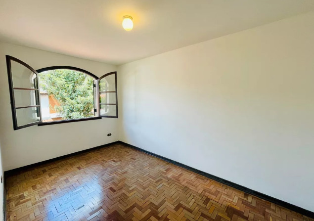 imóvel com 150m²