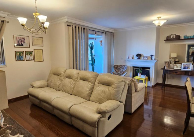 imóvel com 140m²