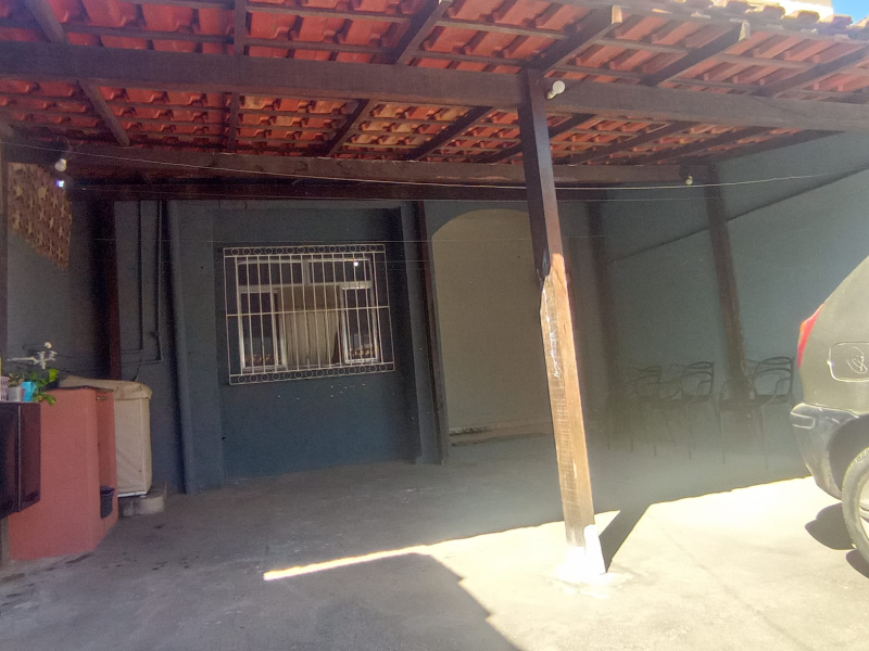 imóvel com 212m² - Comendador Soares - Nova Iguaçu