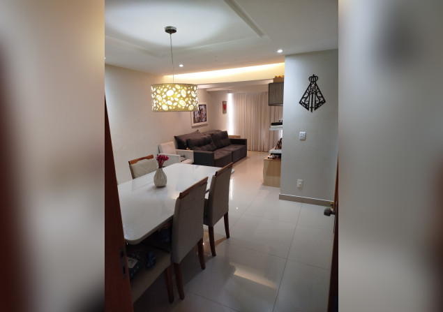 imóvel com 87m²