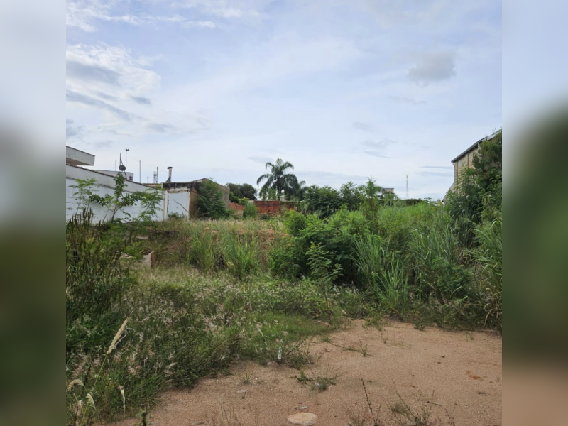imóvel com 1080m² - Centro - Salto