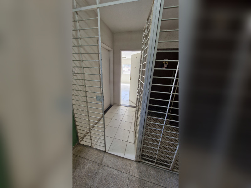 imóvel com 70m² - Bultrins - Olinda
