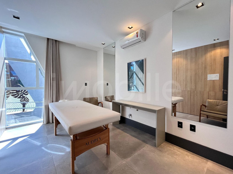imóvel com 525m² - Praia das Taquaras - Balneário Camboriú