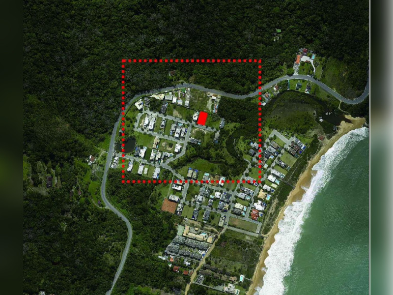 imóvel com 525m² - Praia das Taquaras - Balneário Camboriú