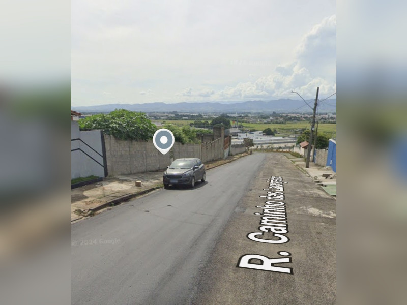 imóvel com 1039m² - Loteamento Quinta das Frutas - Taubaté