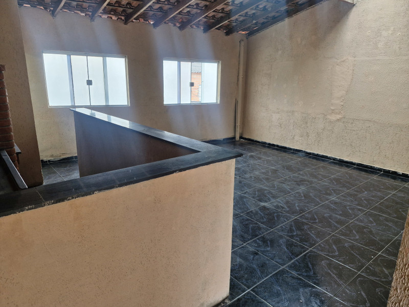 imóvel com 180m² - vila julia - Poá