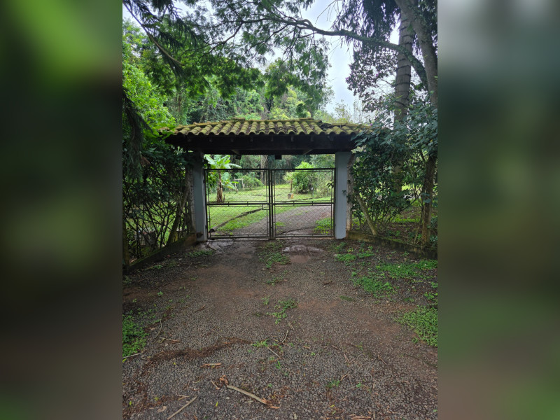 imóvel com 3250m² - Recanto dos Pássaros - São Carlos