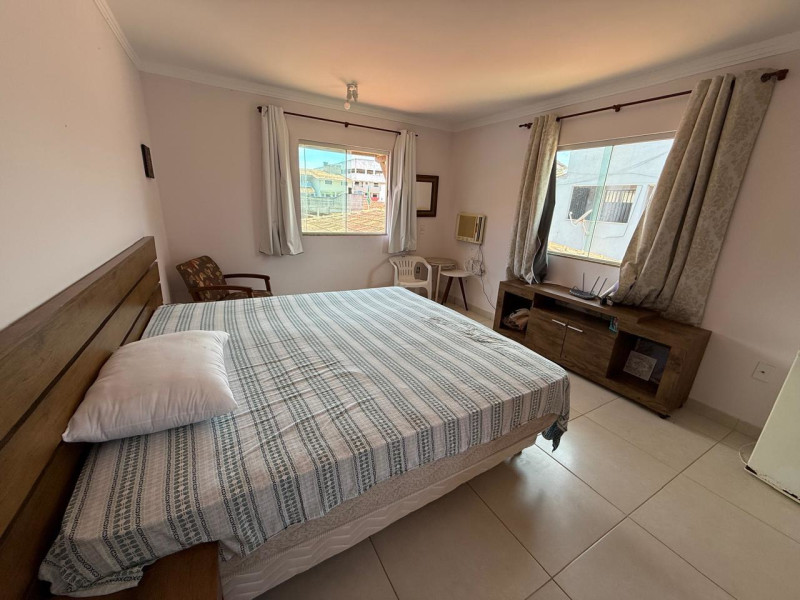 imóvel com 300m² - Centro - Marataizes
