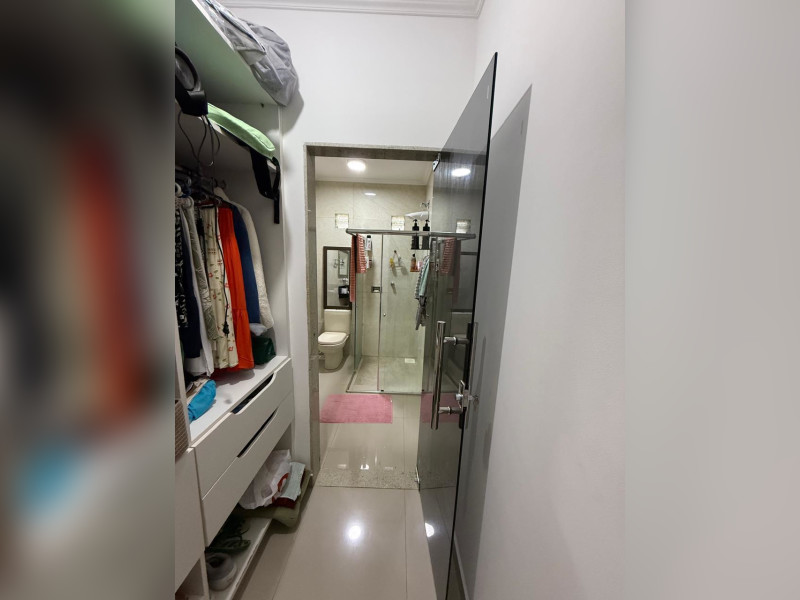 imóvel com 300m² - Centro - Marataizes