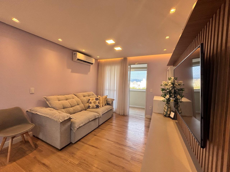 imóvel com 88m² - Centro - Florianópolis