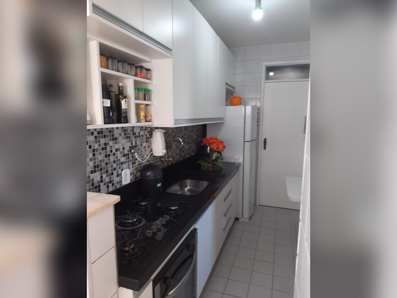 imóvel com 78m² - Candeal - Salvador