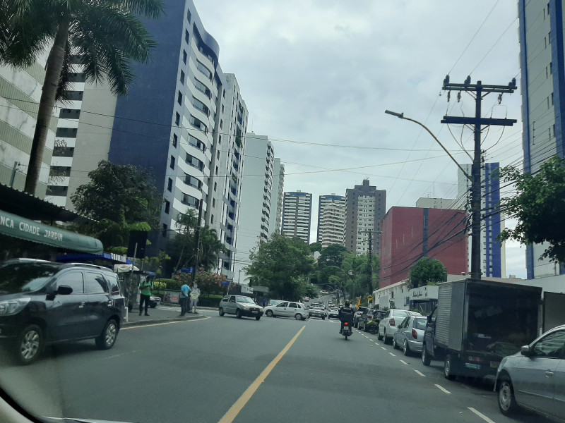 imóvel com 78m² - Candeal - Salvador