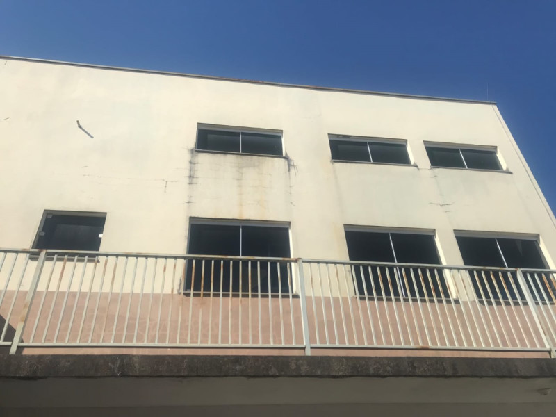 imóvel com 248m² - Parque Florianopolis - Jaguariuna
