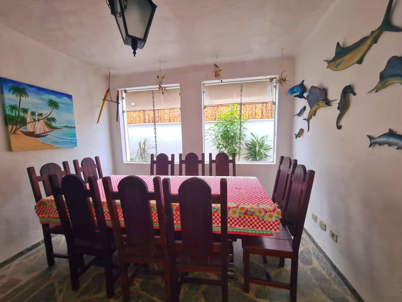 imóvel com 212m² - Praia do Lázaro - Ubatuba