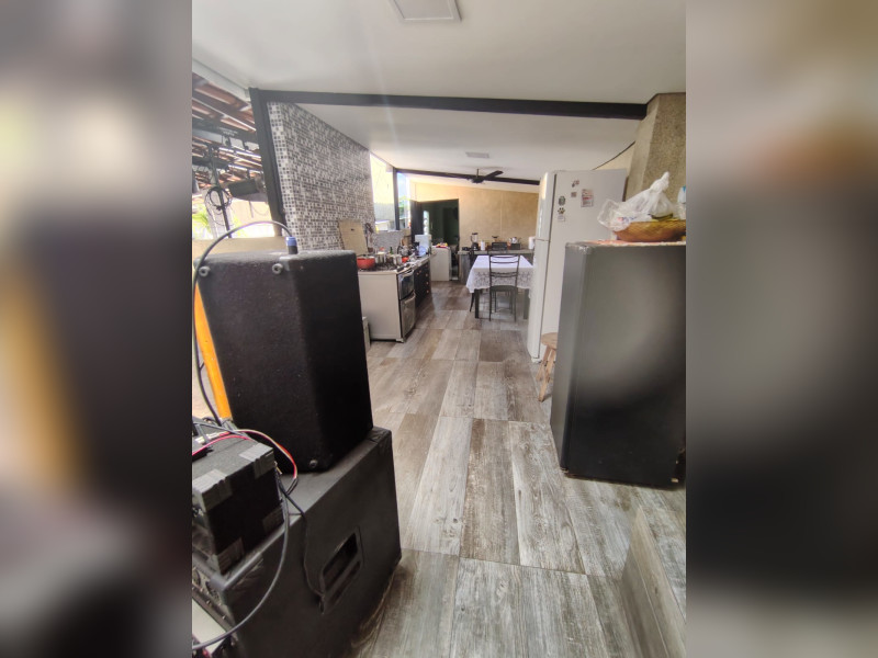 imóvel com 200m² - Parque São Pedro (Venda Nova) - Belo Horizonte