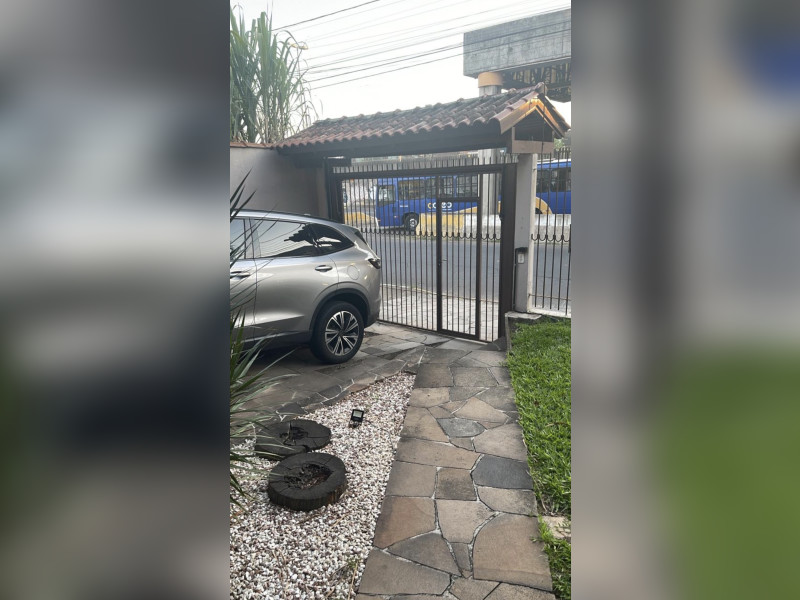 imóvel com 264m² - Padre Reus - São Leopoldo