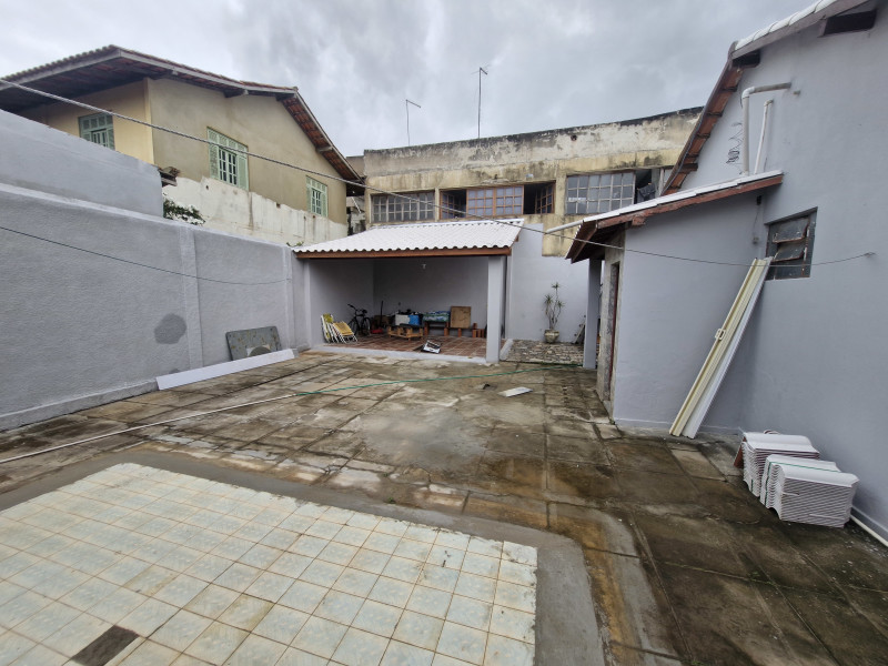 imóvel com 300m² - Centro - São José do Vale do Rio Preto