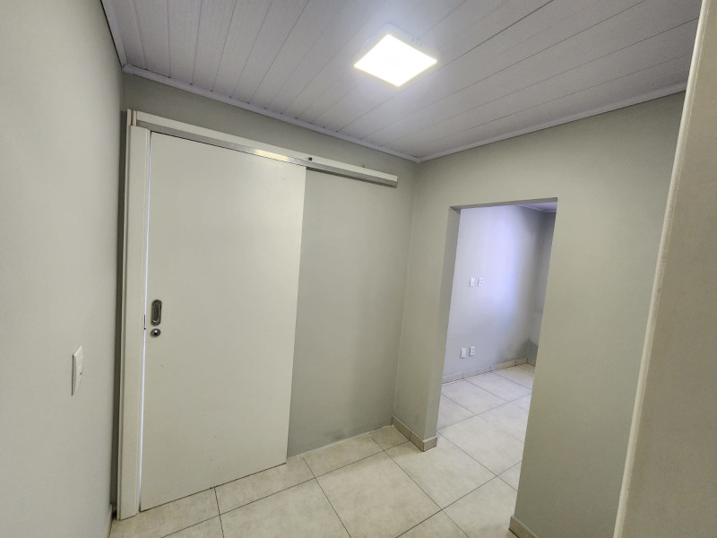 imóvel com 111m² - COHAB - Cachoeirinha