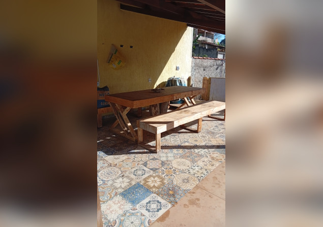 imóvel com 720m²