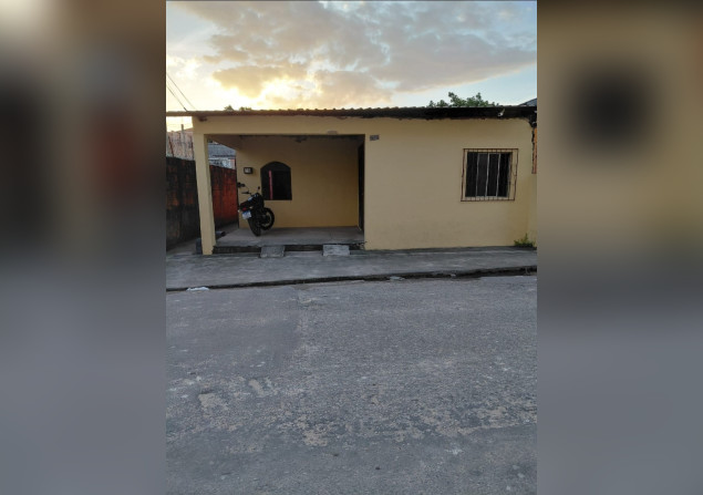 imóvel com 240m²