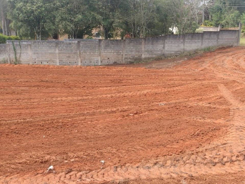 imóvel com 1800m² - Puris - Ibiúna