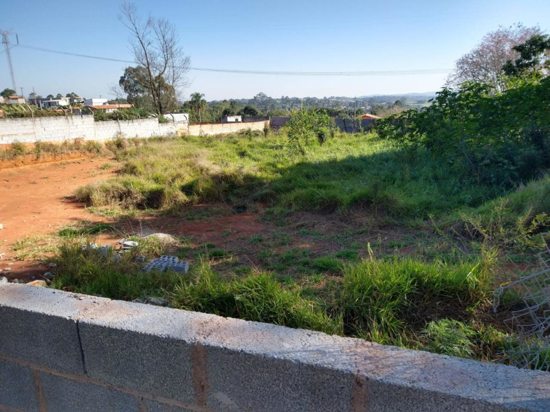 imóvel com 1800m² - Puris - Ibiúna