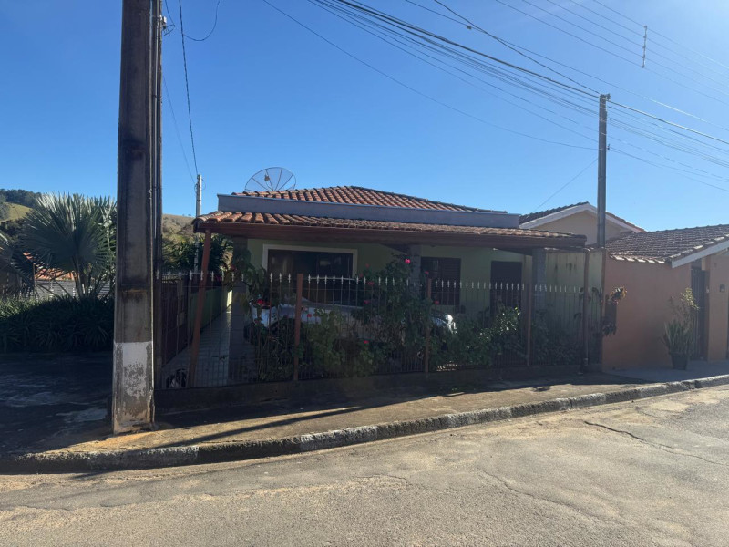 imóvel com 120m² - Bairro do Arraial - Tuiuti