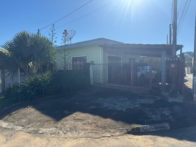 imóvel com 120m² - Bairro do Arraial - Tuiuti