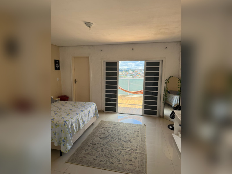 imóvel com 210m² - Jardim São João - Ferraz de Vasconcelos