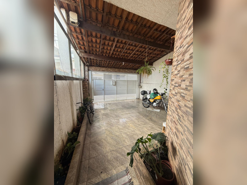 imóvel com 210m² - Jardim São João - Ferraz de Vasconcelos
