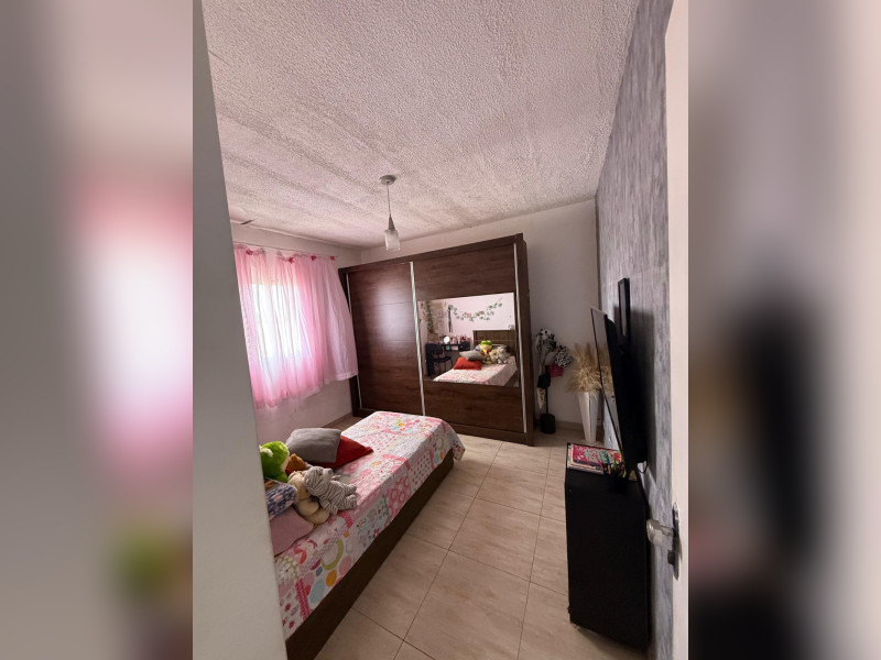 imóvel com 210m² - Jardim São João - Ferraz de Vasconcelos
