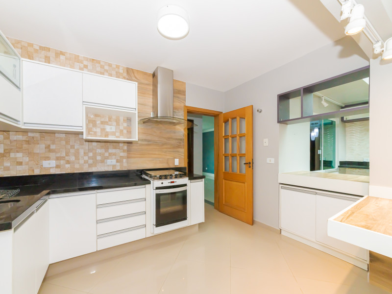 imóvel com 147m² - Uberaba - Curitiba
