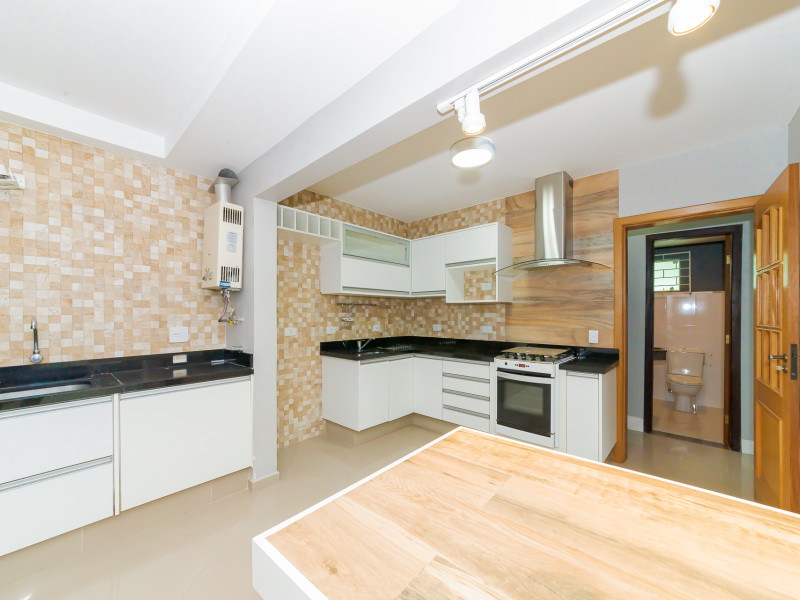 imóvel com 147m² - Uberaba - Curitiba