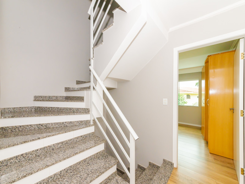 imóvel com 147m² - Uberaba - Curitiba