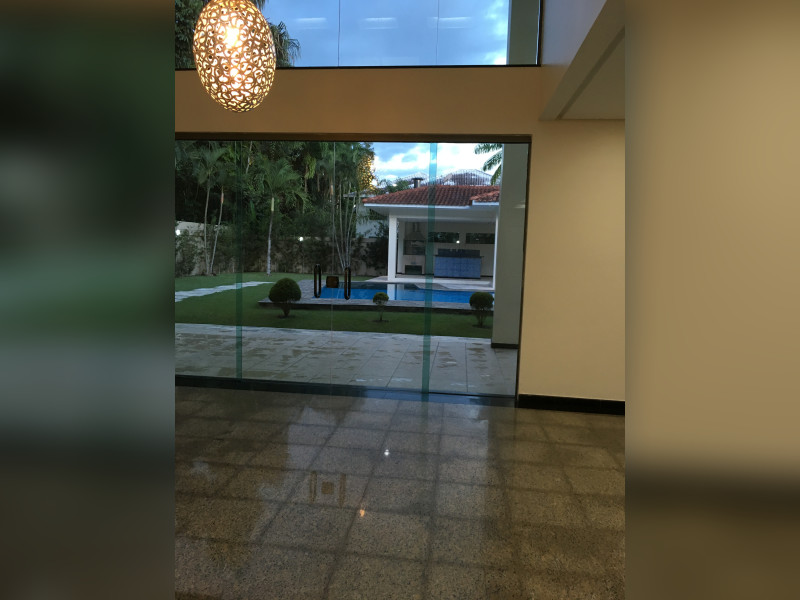 imóvel com 470m² - Ponta Negra - Manaus