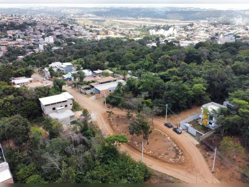 imóvel com 405m² - Centro - Vespasiano