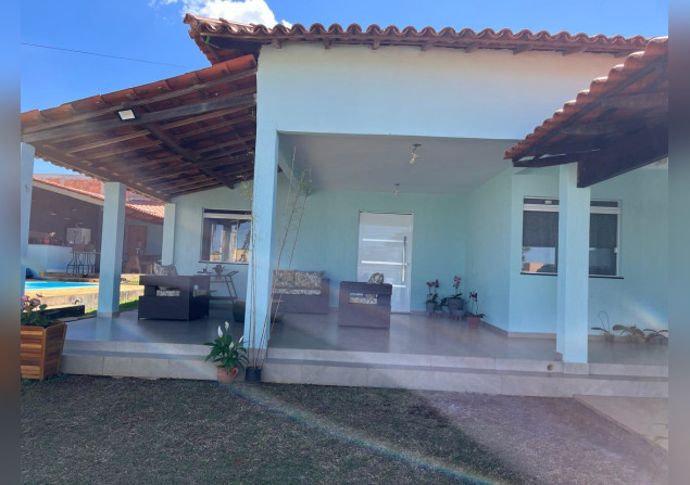 imóvel com 250m²