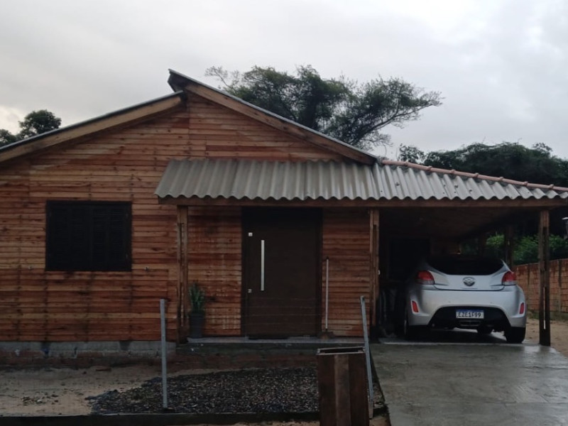 imóvel com 84m² - Centro - Jaguaruna